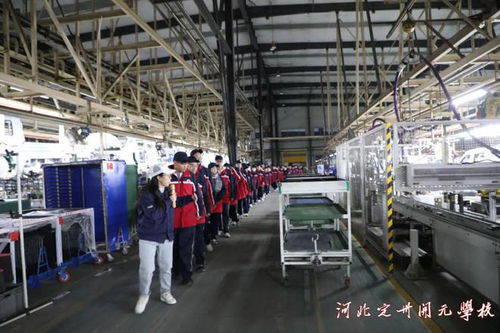 探訪汽車工廠 科技創(chuàng)新與工匠精神的完美交響